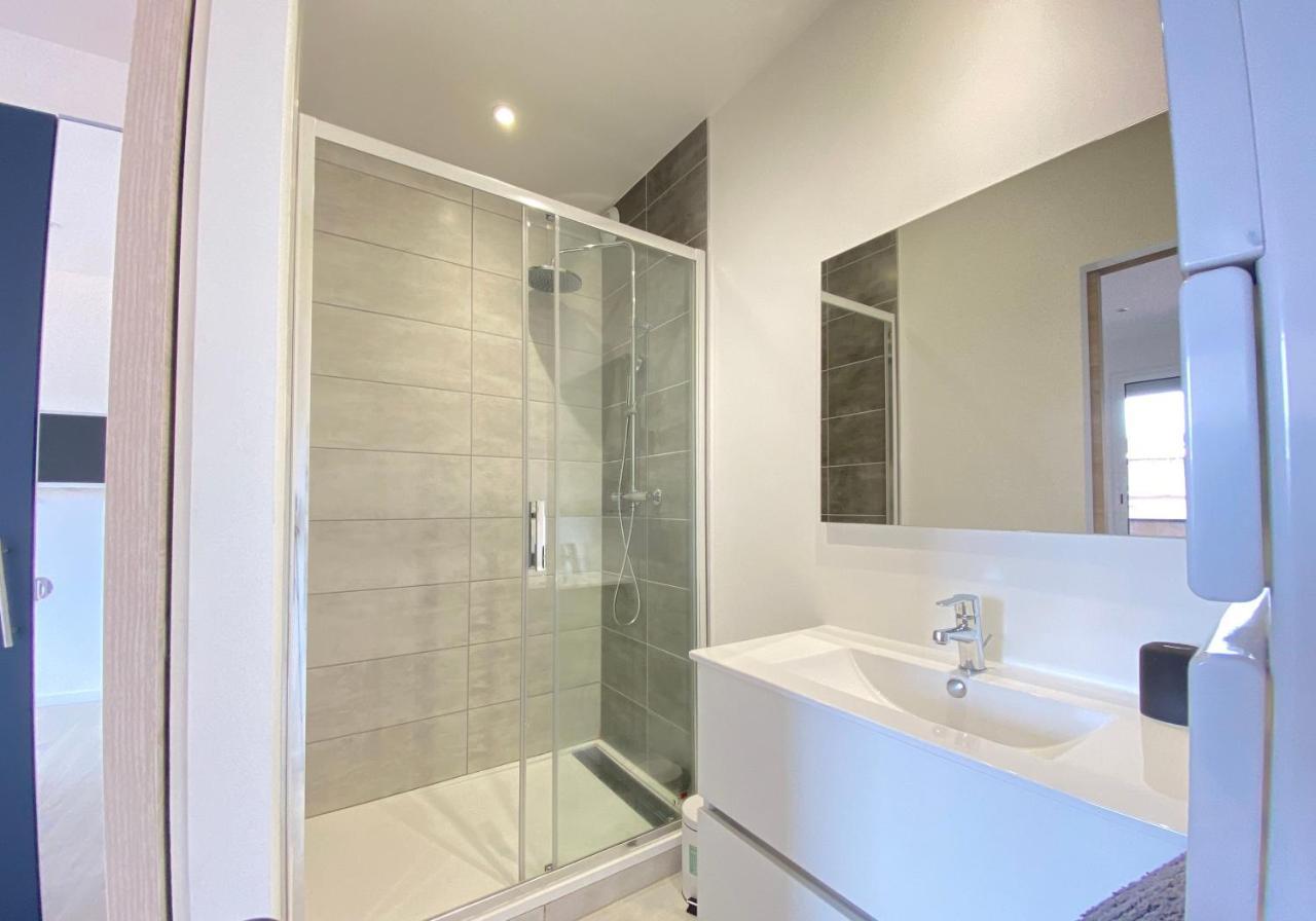 Tour D'Auvergne - Appartements En Plein Centre Ville, Proche De La Cathedrale Et De La Place De Jaude Clermont-Ferrand Eksteriør bilde