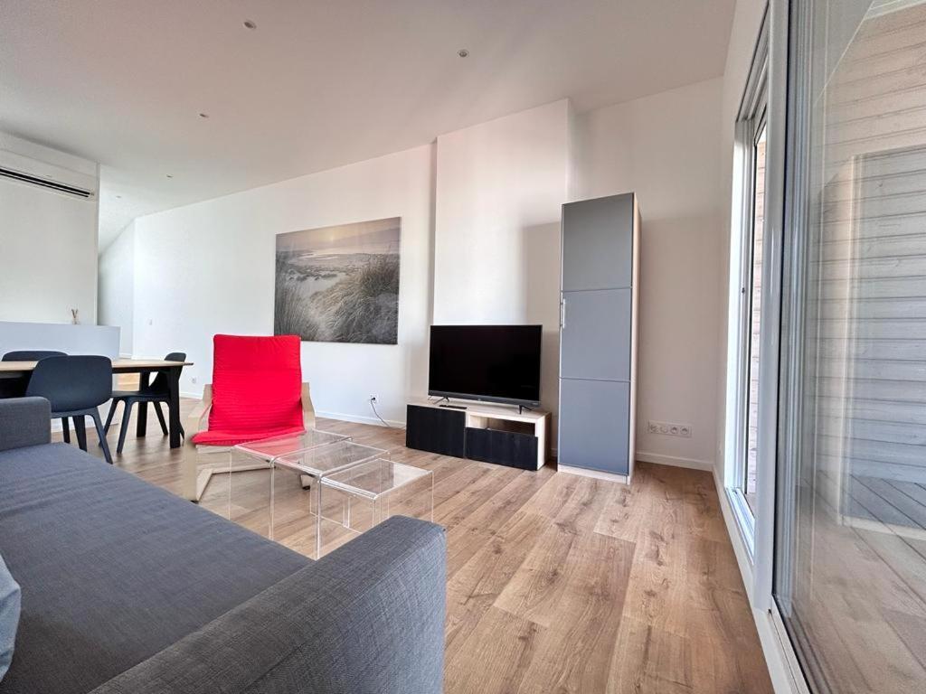 Tour D'Auvergne - Appartements En Plein Centre Ville, Proche De La Cathedrale Et De La Place De Jaude Clermont-Ferrand Eksteriør bilde