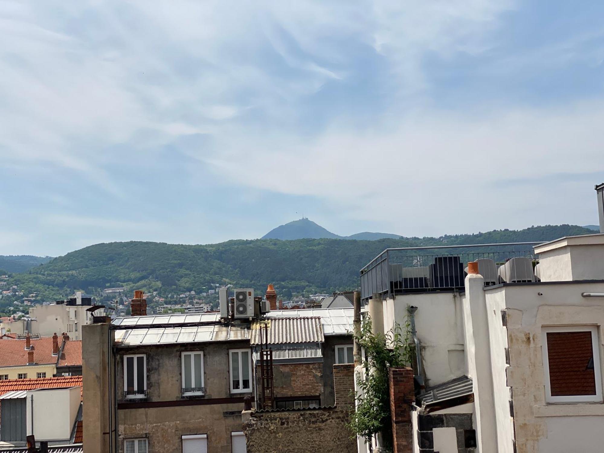 Tour D'Auvergne - Appartements En Plein Centre Ville, Proche De La Cathedrale Et De La Place De Jaude Clermont-Ferrand Eksteriør bilde